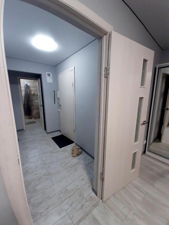 2 Комнаты В Центре Солнечная Галлерея,Мэтро,Сильпо,Кб75 Тысячка Kryvyi Rih Exterior photo