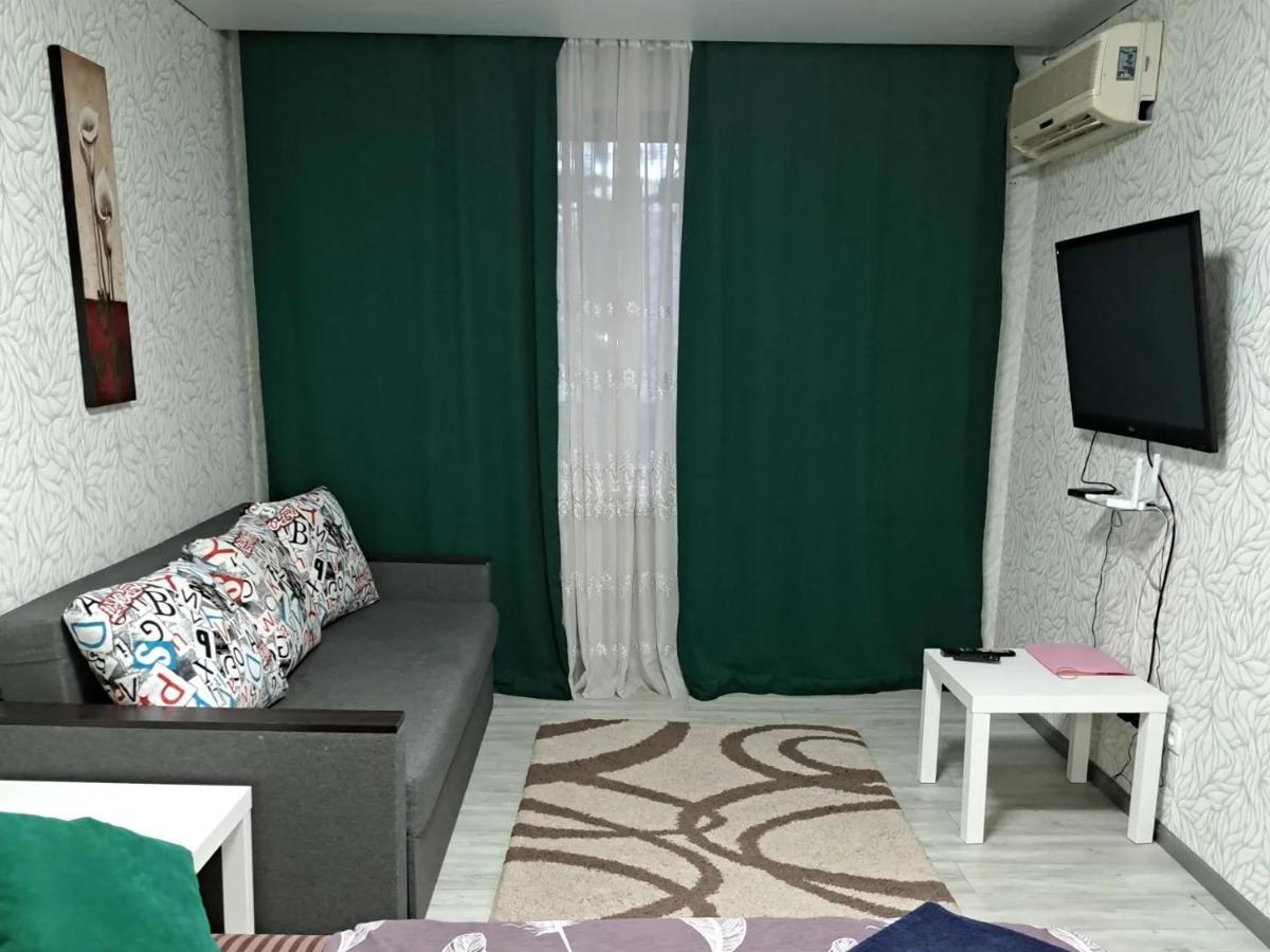 2 Комнаты В Центре Солнечная Галлерея,Мэтро,Сильпо,Кб75 Тысячка Kryvyi Rih Exterior photo